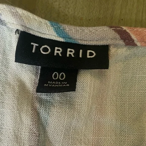 Torrid Striped Peplum Rayon Slub Dolman Top Tassel Strap Colorful Size Large - Picture 6 of 9